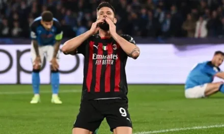 Milan see off Napoli to reach semi-finals