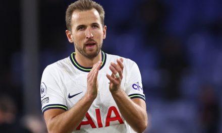 Kane Can Win A Trophy At Tottenham, says Levy