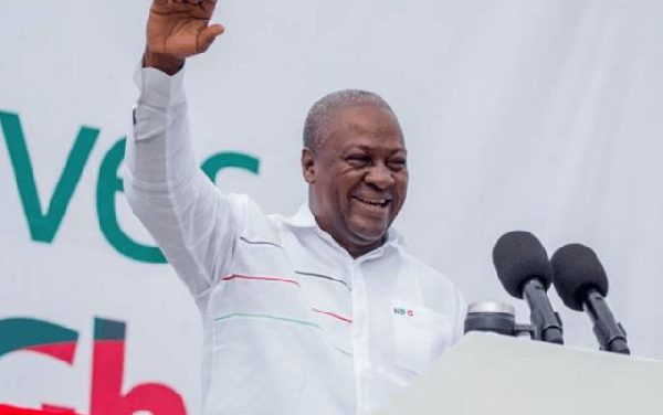 Mahama Resumes Campaign; Heads To Eastern Region Today