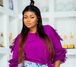 Stop Dating Married Men– Empress Gifty 