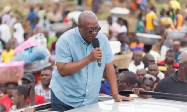 ‘I know my level; I won’t elevate Bawumia by debating him’ – Mahama jabs Akufo-Addo