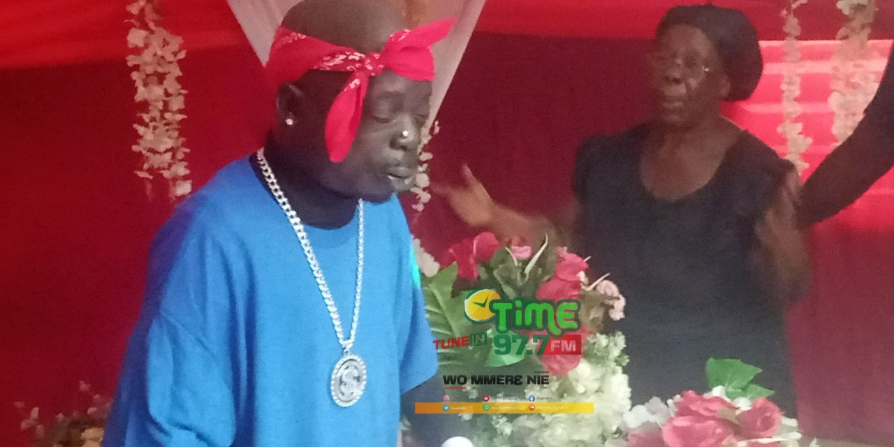 VIDEO + Pictures: TikTok Star Ahoufe 2Pac Laid To Rest<span class="wtr-time-wrap after-title"><span class="wtr-time-number">1</span> min read</span>