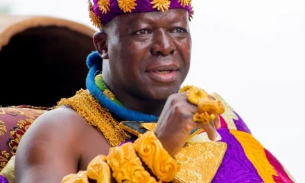 Otumfuo Secures US Scholarships For Ghanaians