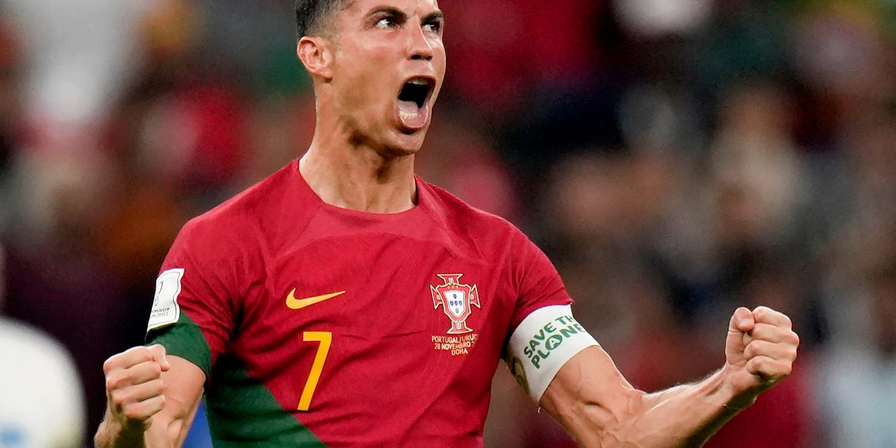 Ronaldo Named World’s Highest Paid Athlete<span class="wtr-time-wrap after-title"><span class="wtr-time-number">1</span> min read</span>