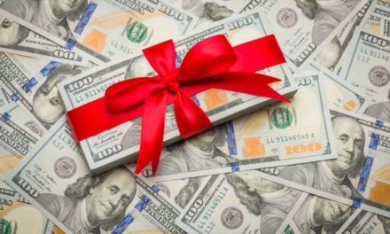 Court Rules $730k Gift Girl Received From Her Boyfriend Can Be Confiscated