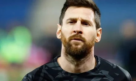 Messi Returns To Training With PSG Despite Suspension