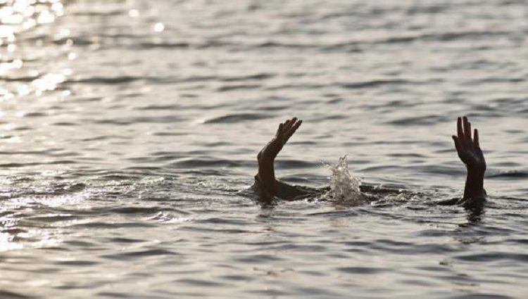SHS Final Year Student Drowns In River In Attempt To Swim<span class="wtr-time-wrap after-title"><span class="wtr-time-number">1</span> min read</span>