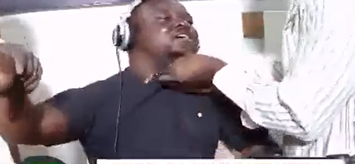 Radio Host In Tamale Attacked During Live Show By Former N/R NDC Executive<span class="wtr-time-wrap after-title"><span class="wtr-time-number">1</span> min read</span>