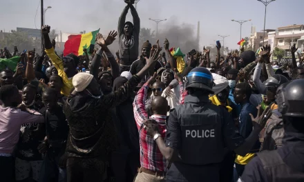 Senegal Arrests Hundreds Amid Tense Political Situation