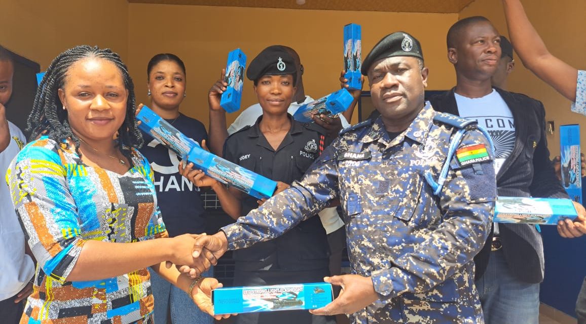 South Dayi Police Receives Flashlights From NPP Female MP Aspirant. <span class="wtr-time-wrap after-title"><span class="wtr-time-number">2</span> min read</span>
