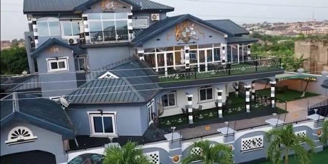 Agya Koo Slams Oboy Siki, Others Over Claims He Used ‘NPP Money’ To Build A Mansion<span class="wtr-time-wrap after-title"><span class="wtr-time-number">1</span> min read</span>