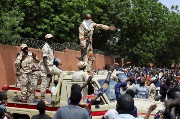 France Evacuates Citizens, EU Nationals In Niger Republic<span class="wtr-time-wrap after-title"><span class="wtr-time-number">1</span> min read</span>