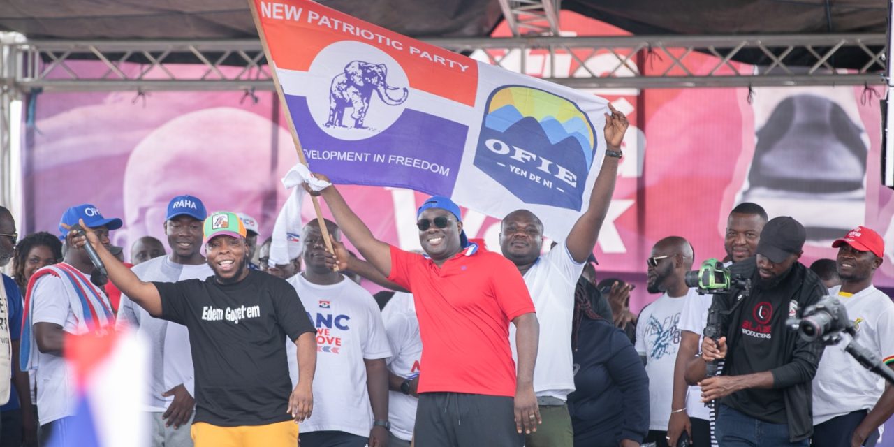 Akuapem North At A Standstill At Maiden Ofie Walk: Youth, Others Pledge Support<span class="wtr-time-wrap after-title"><span class="wtr-time-number">2</span> min read</span>