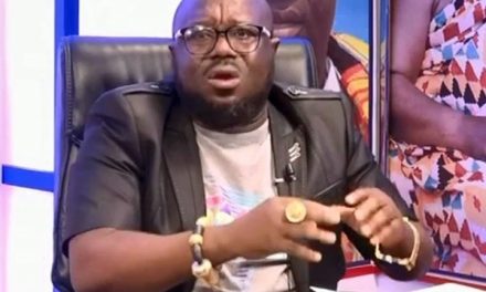 (VIDEO) Cast Aspersions On Bawumia And You Will Be Fiercely Met – Nana Oteatuoso Fires