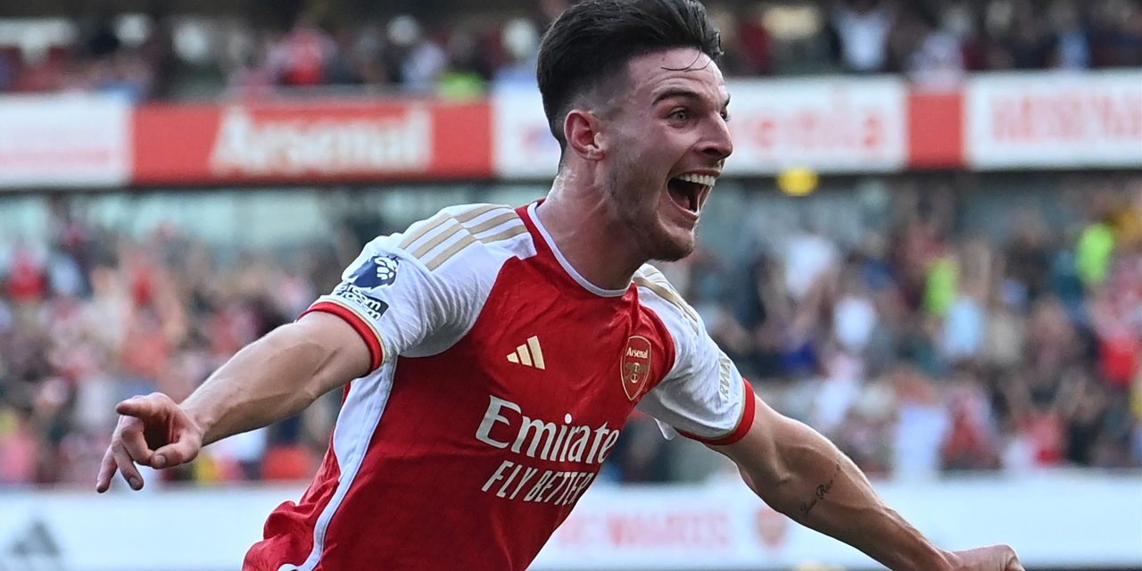 Arsenal Score Two Late Goals To Stun Man United<span class="wtr-time-wrap after-title"><span class="wtr-time-number">1</span> min read</span>