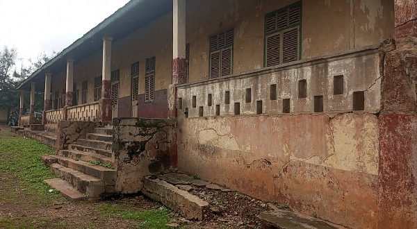Danger Looms At Bantama Public School As Students Study In Dilapidated Classrooms<span class="wtr-time-wrap after-title"><span class="wtr-time-number">1</span> min read</span>