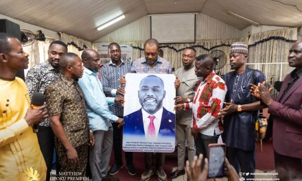 Manhyia South Trained Artisans Say Thank You to Matthew Opoku Prempeh