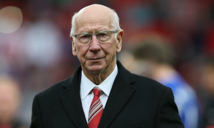 Manchester United And England Legend Sir Bobby Charlton Dies Aged 86