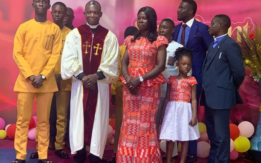 Akwasi Adu-Gyamfi Robed As Reverend Minister By Ghana Baptist Church.<span class="wtr-time-wrap after-title"><span class="wtr-time-number">2</span> min read</span>