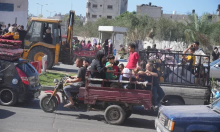 Palestinians Flee Northern Gaza After Israel Orders 1 Million To Evacuate As Ground Attack Looms