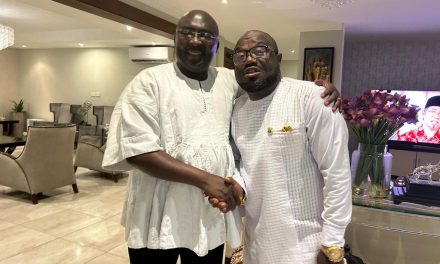 (PICTURES) Nana Oteatuoso Congratulates Bawumia For Winning NPP Presidential Primary With Overwhelming Majority