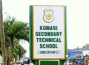 GES Interdicts KSTS, Asanteman SHS And 5 Other Headteachers In Ashanti Region Over Collection of Illegal Fees