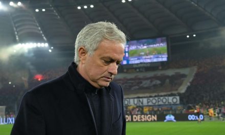 AS Roma Sack Jose Mourinho 