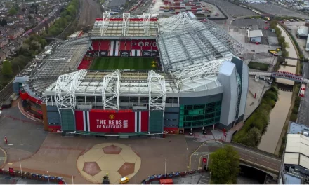 Manchester United Backs Plans For Regeneration Near Ground