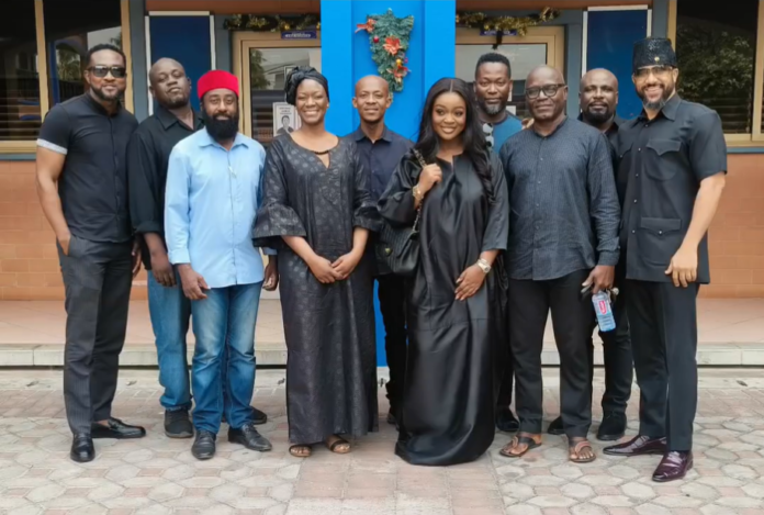 ‘Things We Do For Love’ Actors Reunite To Mourn Vincent McCauley<span class="wtr-time-wrap after-title"><span class="wtr-time-number">1</span> min read</span>