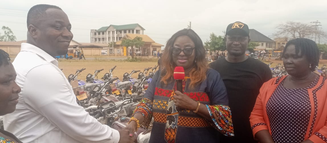 Freda Prempeh Donates 120 Motorbikes To Government Institutions At Tano North.<span class="wtr-time-wrap after-title"><span class="wtr-time-number">1</span> min read</span>