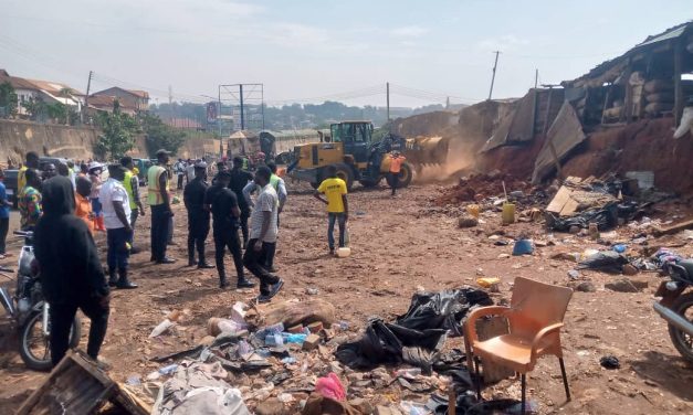 Ashanti Region: Tempers Flare As REGSEC Demolishes Kwadaso Onion Market