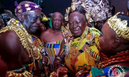 Oguaamanhene Lauds Otumfuo as a ‘Genuine Friend’ with a Vision for Development