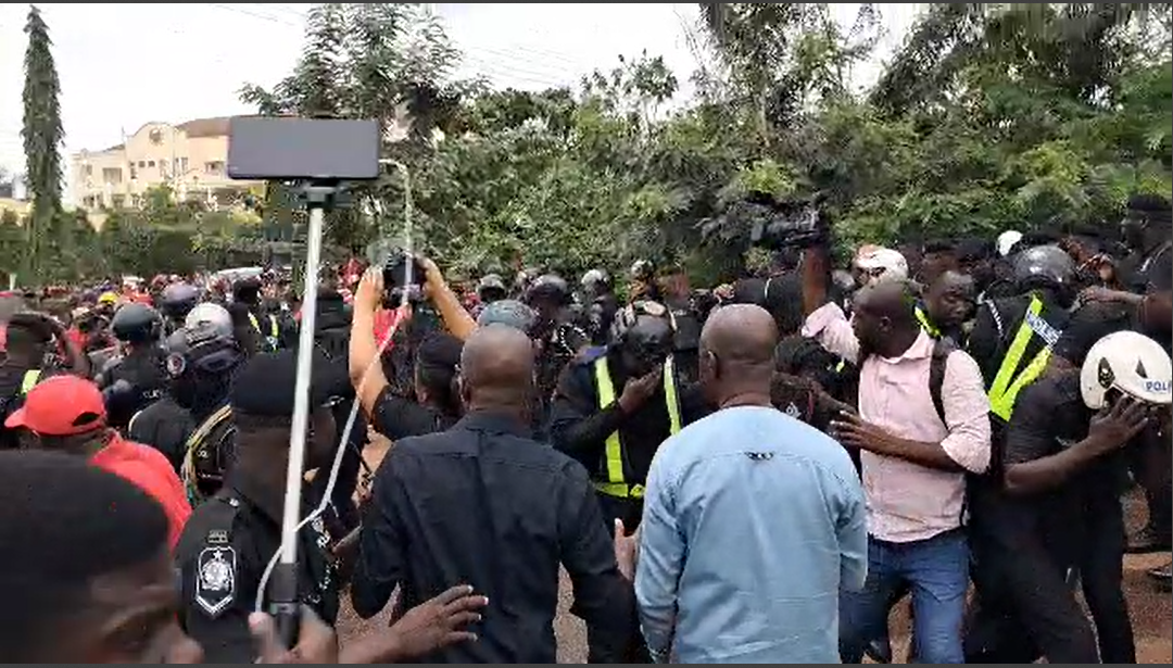 Kumasi: Police Clash with NDC Protesters, Two Injured in Teargas Incident<span class="wtr-time-wrap after-title"><span class="wtr-time-number">1</span> min read</span>