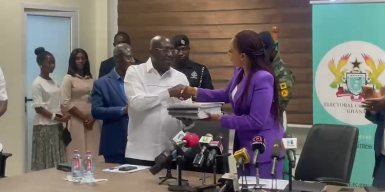 Bawumia Launches 2024 Presidential Bid with Official Nomination Submission<span class="wtr-time-wrap after-title"><span class="wtr-time-number">1</span> min read</span>