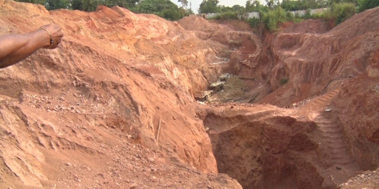 Dumsor Alert: Illegal Miners Target GRIDCo Site at Konongo<span class="wtr-time-wrap after-title"><span class="wtr-time-number">1</span> min read</span>